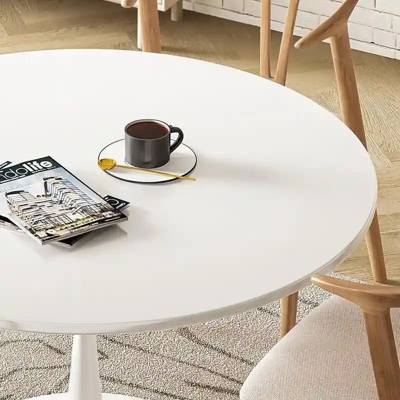 Table de cuisine ou de salle à manger ronde de style Mid-Century avec plateau en MDF de qualité supérieure et pied central en acier.